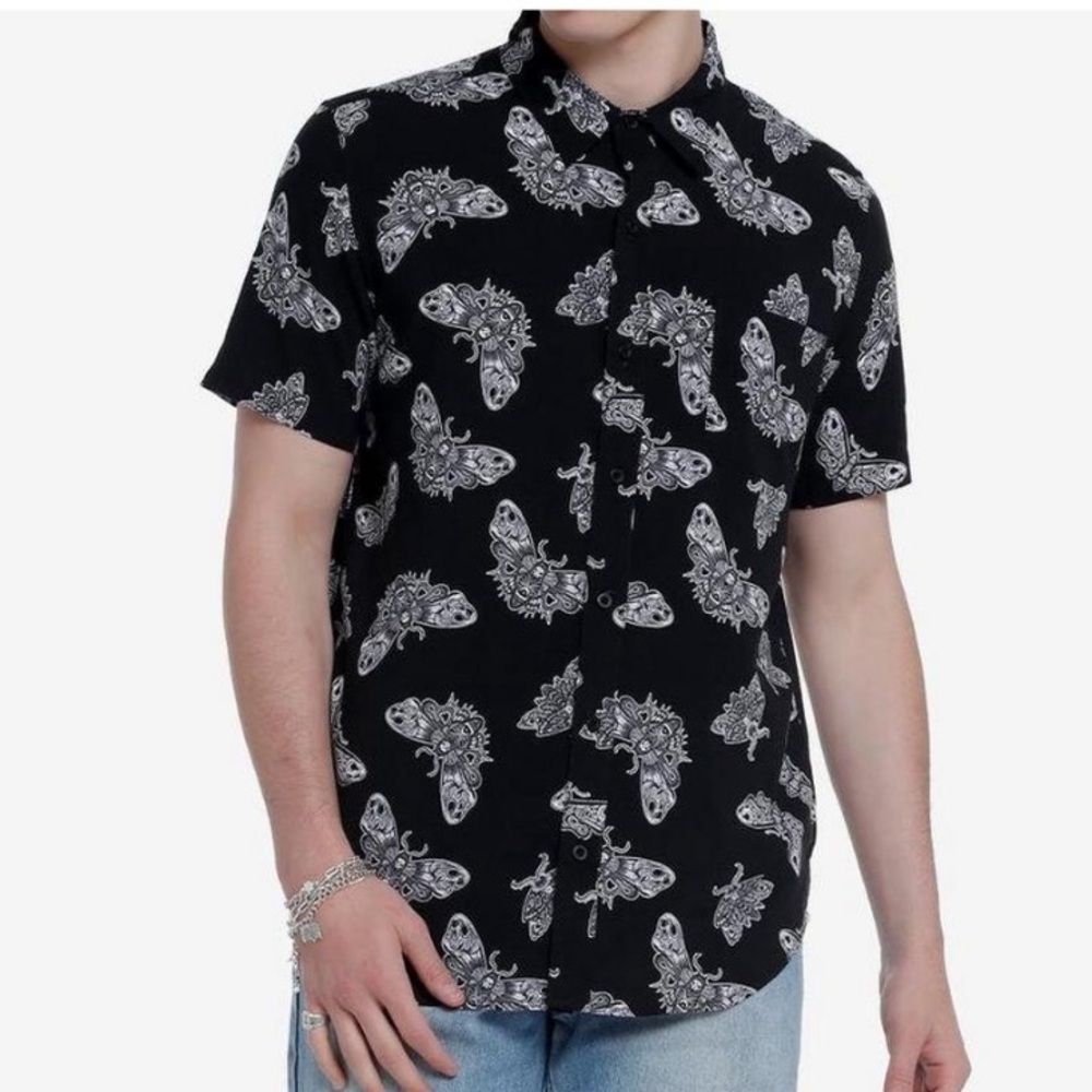 Unisex Death’s-Head Moth Woven Button‎ Up Hot Topic